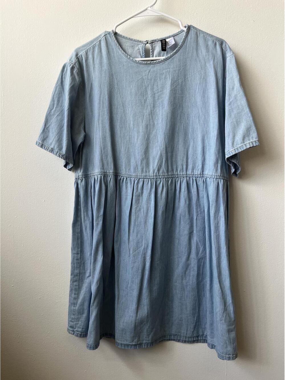 H&M Divided Light Blue Denim Dress Size Small 100% Cotton